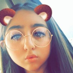 Meet your Posher, Lilly